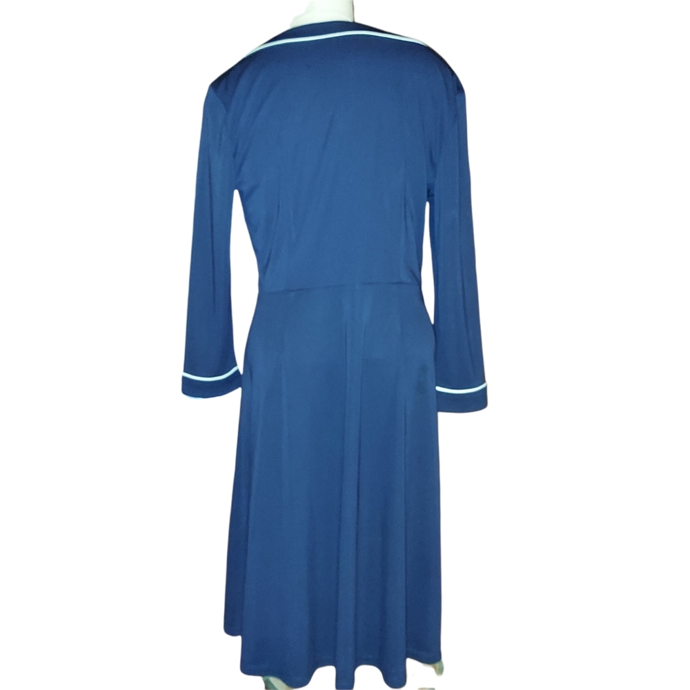 Talbott Dress - Picture 3 of 9